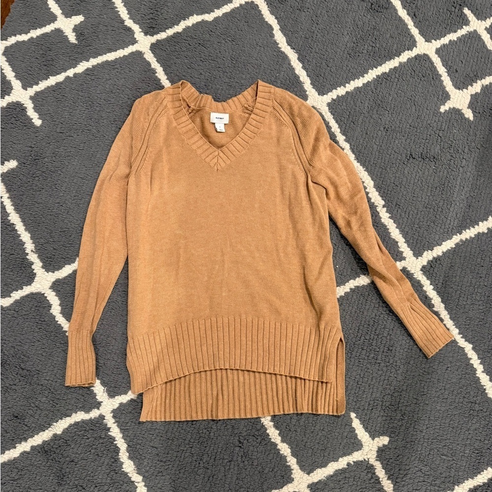 Old Navy V-Neck Tan Sweater